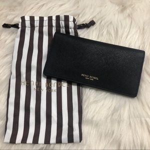 Henri Bendel West 57th Kangaroo Wallet